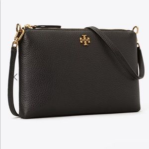 TORY BURCH MERCER PEBBLED ZIP CROSSBODY